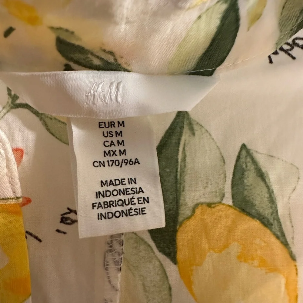 H&M Lemon Floral Maxi Dress — 100% Cotton, Romantic Puff Sleeve Dress - Picture 6 of 7